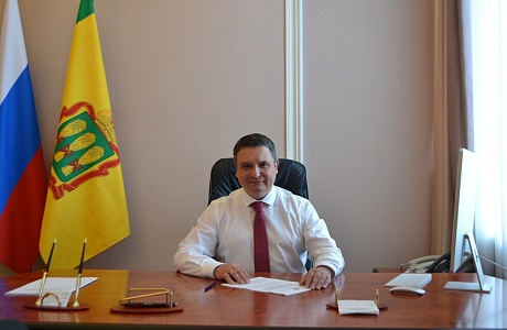 Поздравление Михаила Лисина с 8 Марта